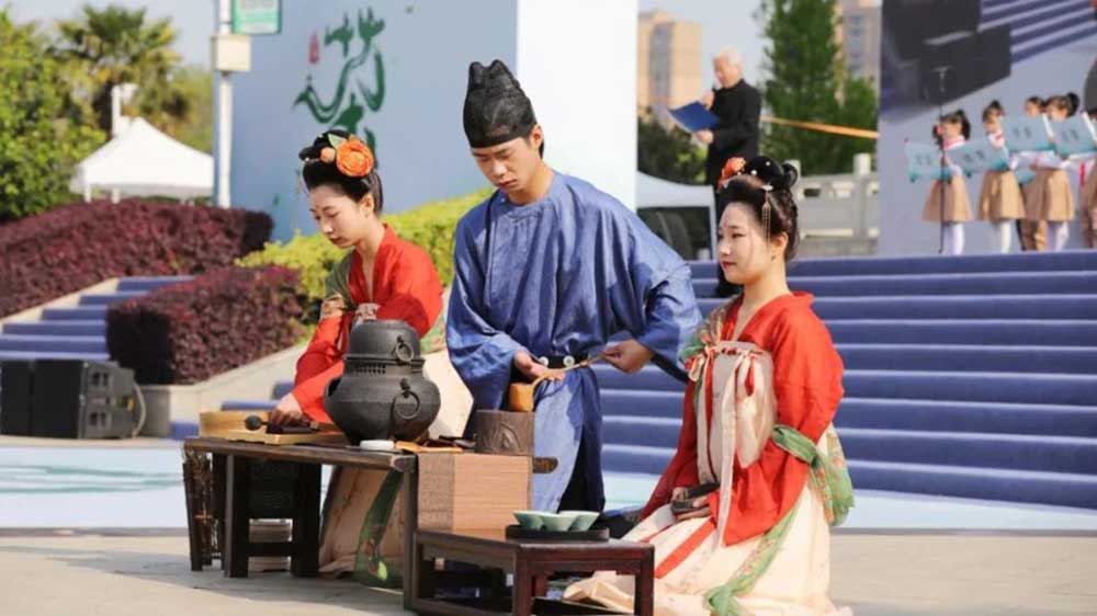 往屆湖北陸羽茶文化旅游節(jié)現(xiàn)場(chǎng).jpg